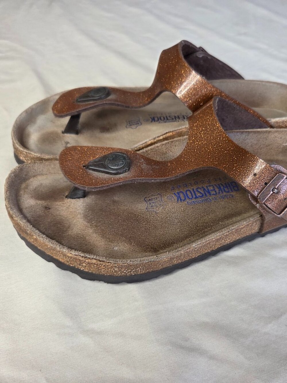 Women's - Birkenstock Gizeh Thong Sandals Copper Bronze Glitter - Size 40